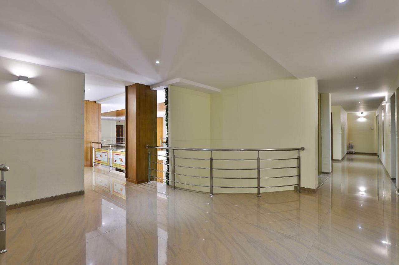 Palette - Hotel Ocean Inn Daman Luaran gambar